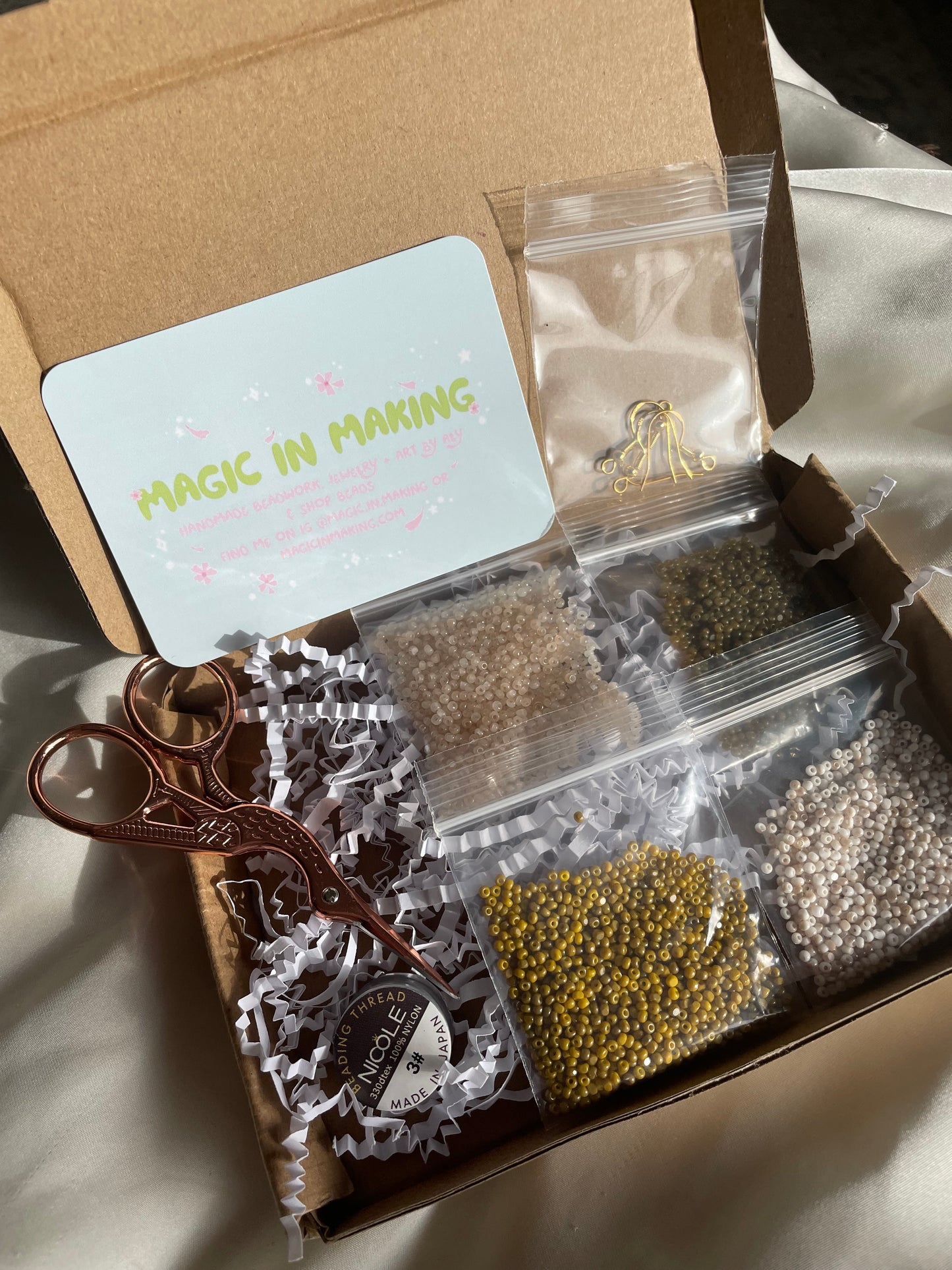 Earth Tones Box Beading Kits