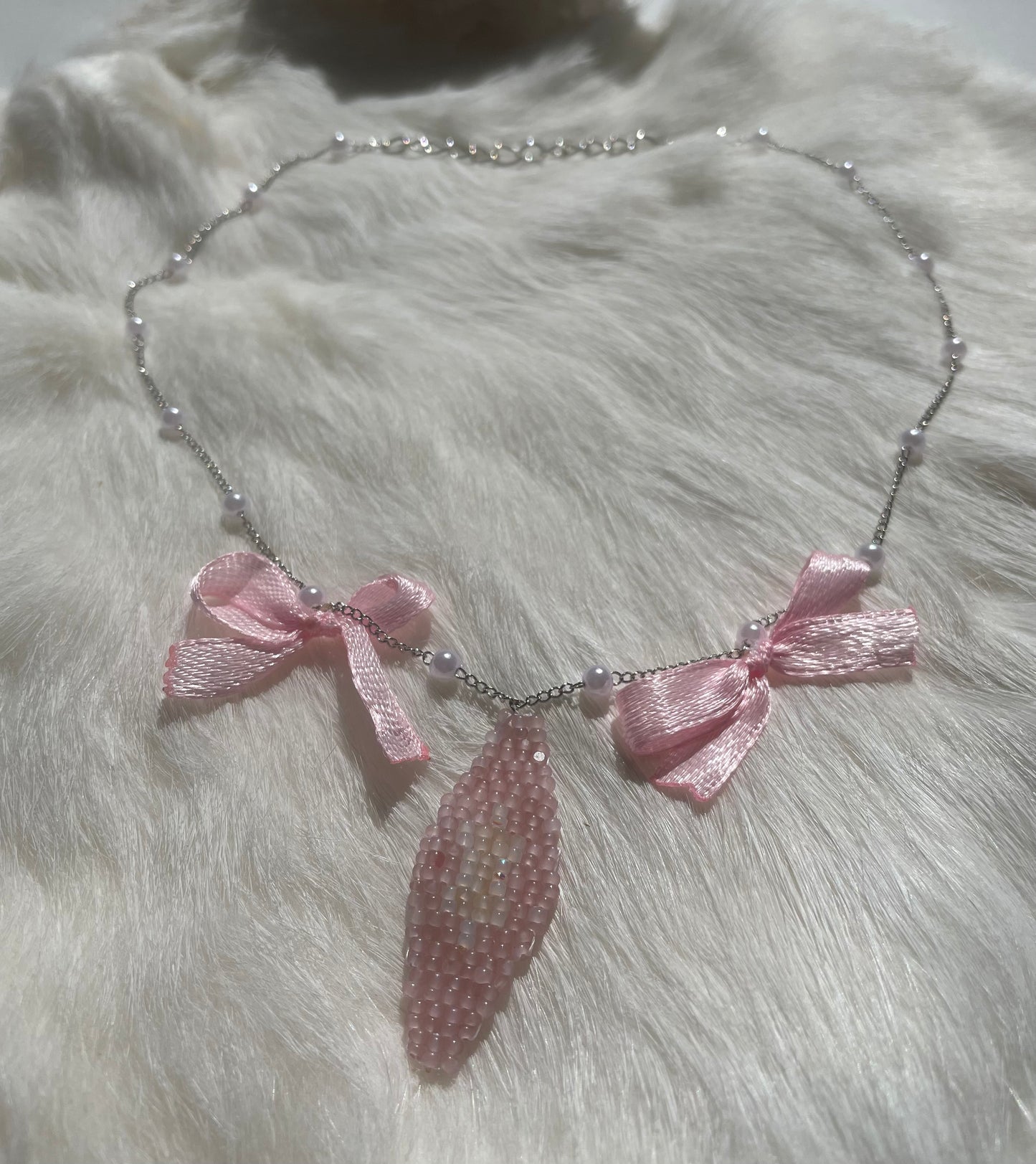 Coquette true cut necklace