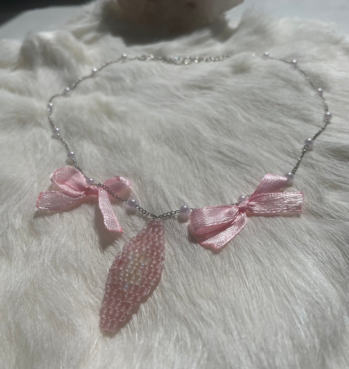 Coquette true cut necklace